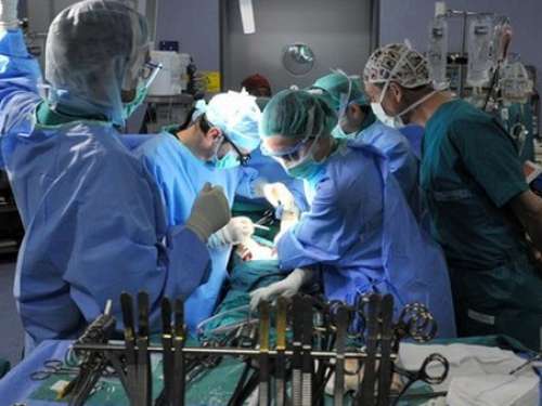 Ricostruita la mandibola ad una donna utilizzando il suo osso perone